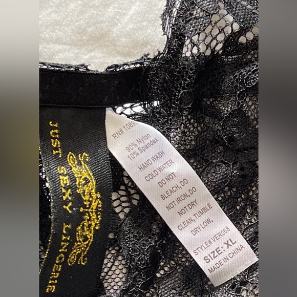 Teddy / Bodysuit - Picture 4 of 4